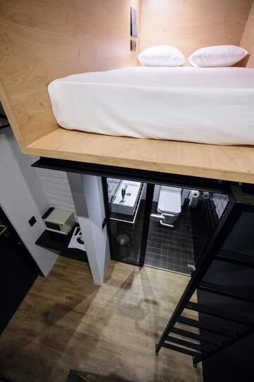 Фотографии Гостевой дом InBox Capsule Hotel г. Санкт-Петербург Санкт-Петербург (Россия) №2 Фото Гостевой дом InBox Capsule Hotel г. Санкт-Петербург 2