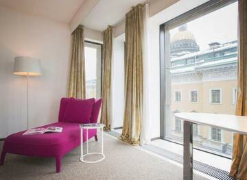 Фото номера Номер полулюкс So Club Гостиница Four Seasons Lion Palace г. Санкт-Петербург 5