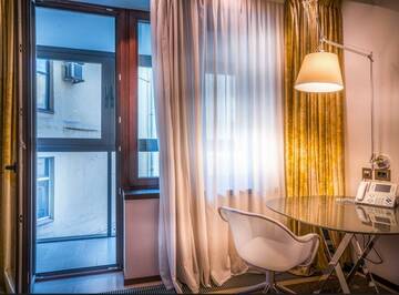 Фото номера Номер люкс SO Suite Гостиница Four Seasons Lion Palace г. Санкт-Петербург 3