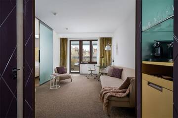 Фото номера SO Suite Гостиница Four Seasons Lion Palace г. Санкт-Петербург 6