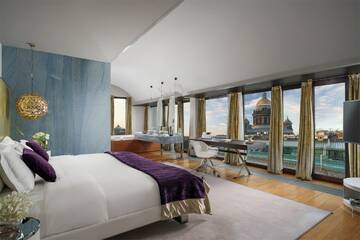 Фото номера SO VVIP Гостиница Four Seasons Lion Palace г. Санкт-Петербург 4