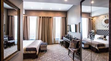 Фото номера Стандартный двухместный номер с 1 кроватью Гостиница Majestic Boutique Hotel Deluxe г. Санкт-Петербург 2