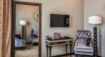 Фото номера Люкс Гостиница Majestic Boutique Hotel Deluxe г. Санкт-Петербург 11