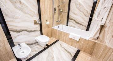 Фото номера Люкс Гостиница Majestic Boutique Hotel Deluxe г. Санкт-Петербург 3