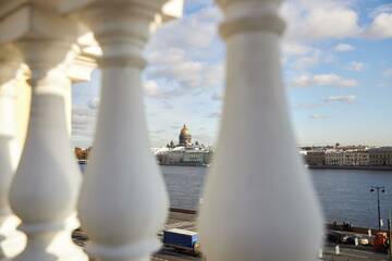 Фото номера Люкс Премьер с видом на Неву и террасой Гостиница Дворец Трезини г. Санкт-Петербург 13