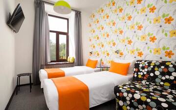 Фото номера Трехместный номер  Гостиница Station Hotel Z12 г. Санкт-Петербург 2