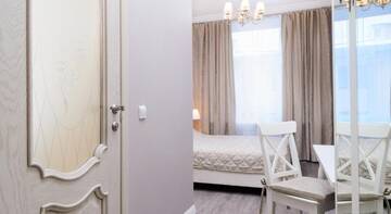 Фото номера Двухместный номер &quot;Комфорт&quot; с 2 отдельными кроватями Гостиница Chalet de Provence Business Hotel г. Санкт-Петербург 2