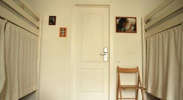 Фото номера 4-местный смешанный дорм Гостиница Baby Lemonade Hostel г. Санкт-Петербург 8
