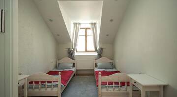 Фото номера Небольшой двухместный номер Гостиница Baby Lemonade Hostel г. Санкт-Петербург 3
