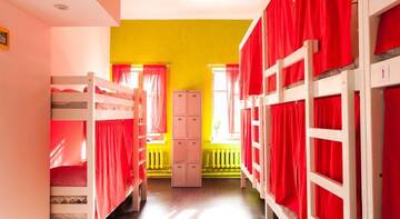 Фото номера 8-местный смешанный дорм Гостиница Baby Lemonade Hostel г. Санкт-Петербург 2