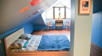 Фото номера Двухместный номер с ванной комнатой  Гостиница Baby Lemonade Hostel г. Санкт-Петербург 12