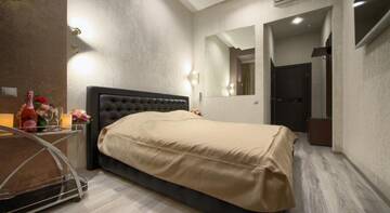 Фото номера Стандартный двухместный номер с 1 кроватью Гостевой дом Alex Hotel on Zvezdnaya г. Санкт-Петербург 11