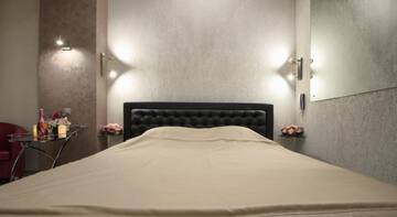 Фото номера Стандартный двухместный номер с 1 кроватью Гостевой дом Alex Hotel on Zvezdnaya г. Санкт-Петербург 8