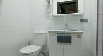 Фото номера Номер Делюкс с кроватью размера &quot;king-size&quot; Гостевой дом Alex Hotel on Zvezdnaya г. Санкт-Петербург 3