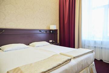 Фото номера 2-местный номер стандарт улучшенный Гостевой дом The Bridge Hotel г. Санкт-Петербург 5