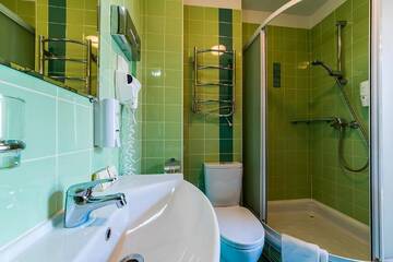 Фото номера Джуниор сюит, с видом на город Гостиница Cronwell Inn Стремянная г. Санкт-Петербург 5