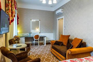 Фото номера Джуниор сюит Нео Гостиница Cronwell Inn Стремянная г. Санкт-Петербург 7