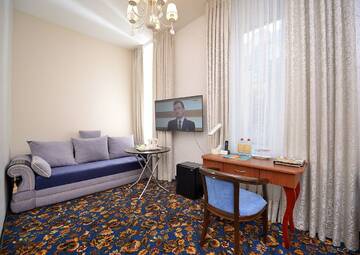 Фото номера Джуниор сюит, с видом на город Гостиница Cronwell Inn Стремянная г. Санкт-Петербург 4