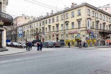 Фото номера Двухместный номер с общей ванной комнатой Гостиница Guest house on Sotsialisticheskaya г. Санкт-Петербург 42