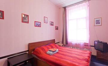 Фото номера Двухместный номер с общей ванной комнатой Гостиница Guest house on Sotsialisticheskaya г. Санкт-Петербург 9