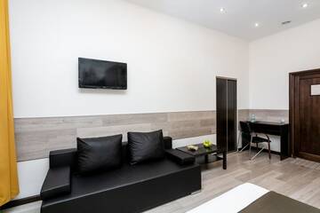 Фото номера Полулюкс Гостиница White and Black Home г. Санкт-Петербург 28