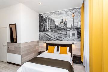 Фото номера Полулюкс Гостиница White and Black Home г. Санкт-Петербург 5