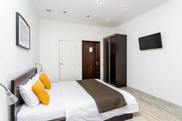 Фото номера Семейный Гостиница White and Black Home г. Санкт-Петербург 14
