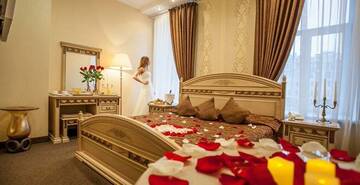 Фото номера Love Suite с большой джакузи и видом на набережную Гостиница  Астерия г. Санкт-Петербург 2