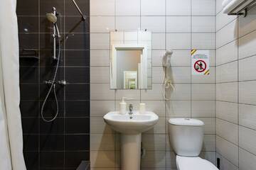Фото номера Стандартный номер с 1 кроватью Отель Номера на Невском 111 г. Санкт-Петербург 16