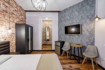 Фото Гостевой дом Adams House г. Санкт-Петербург 2