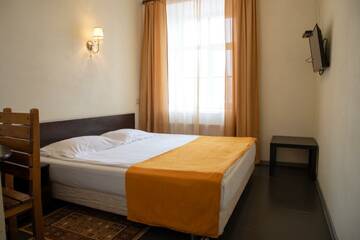 Фото номера 2-местная комната стандарт Гостиница Yellow Hotel г. Санкт-Петербург 5
