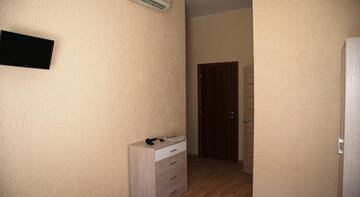 Фото номера Улучшенный номер с кроватью размера  Гостиница Невский 140 г. Санкт-Петербург 6