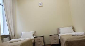 Фото номера Трехместный номер Гостиница Невский 140 г. Санкт-Петербург 10