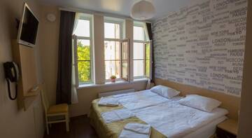 Фото номера Стандартный двухместный номер с 1 кроватью Гостиница Talisman Hotel г. Санкт-Петербург 5