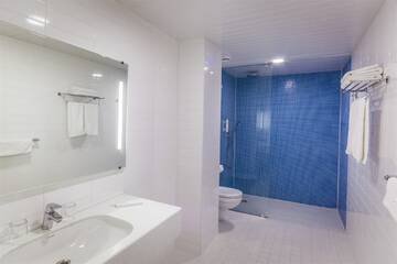 Фото номера Джуниор сюит с видом на город Гостиница Best Western PLUS Centre Hotel г. Санкт-Петербург 10