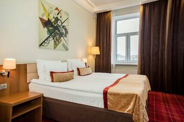 Фото номера Номер комфорт с 1 двуспальной кроватью с видом Гостиница Best Western PLUS Centre Hotel г. Санкт-Петербург 2