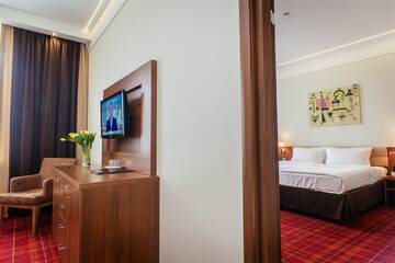 Фото номера Люкс Гостиница Best Western PLUS Centre Hotel г. Санкт-Петербург 3