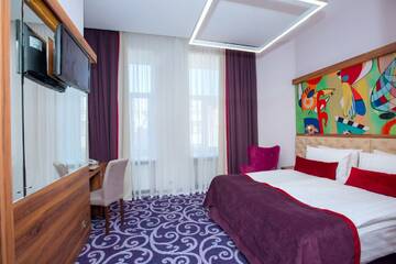 Фото номера Номер комфорт с 1 двуспальной кроватью Гостиница Best Western PLUS Centre Hotel г. Санкт-Петербург 4