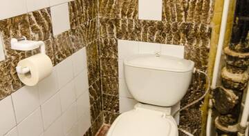 Фото номера Двухместный номер с основными удобствами, 2 отдельные кровати Гостиница Пулково Отель г. Санкт-Петербург 4