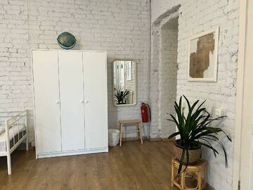 Фото номера Номер люкс семейный Гостиница Soul Kitchen Hostel г. Санкт-Петербург 5