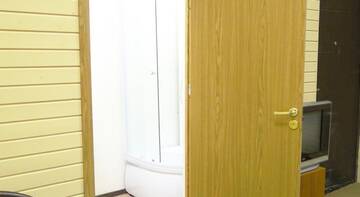 Фото номера Стандартный четырехместный номер Гостиница Pestel Inn г. Санкт-Петербург 4