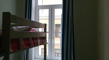 Фото номера Двухместный номер эконом-класса с 1 кроватью и общей ванной комнатой Гостиница Guten Morgen г. Санкт-Петербург 5