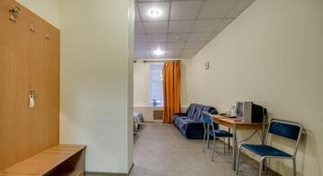 Фото номера Cемейный номер с отдельной ванной комнатой Гостиница Мостотель г. Санкт-Петербург 3