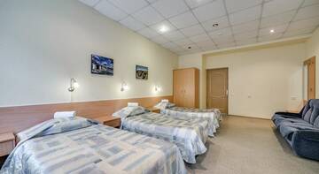 Фото номера Трехместный номер эконом-класса Гостиница Мостотель г. Санкт-Петербург 3