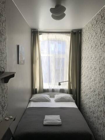 Фото номера Двухместный номер эконом-класса с 1 кроватью Гостевой дом All Dreams Hotel г. Санкт-Петербург 3