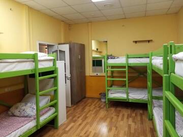 Фото номера Спальное место на двухъярусной кровати в общем номере для мужчин и женщин Хостел Sunny World Hostel г. Санкт-Петербург 4