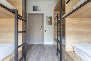 Фото номера Кровать в общем 6-местном номере  Хостел 338 г. Санкт-Петербург 5