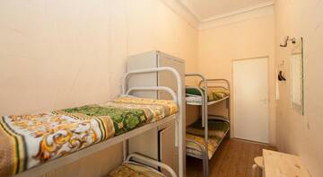 Фото номера Кровать в общем 6-местном номере для женщин Гостиница Сол хостел на Фонтанке г. Санкт-Петербург 2