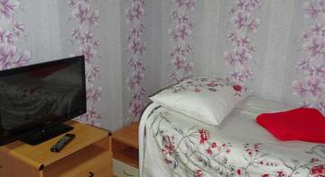 Фото номера Двухместный номер с 1 кроватью или 2 отдельными кроватями и общей ванной комнатой Гостиница Черчилль Отель г. Санкт-Петербург 8