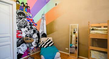 Фото номера Кровать в общем 12-местном номере Гостиница All you need is Hostel г. Санкт-Петербург 2